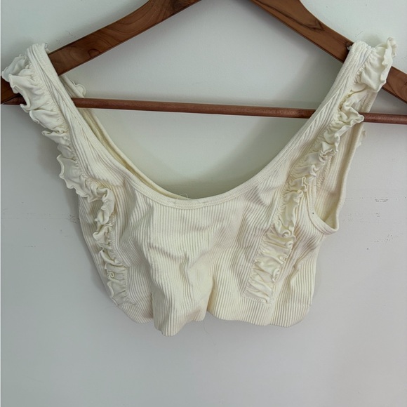 Zara Cream Ruffled Tank Top - Picture 2 of 3